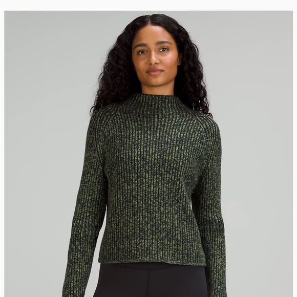 Sweaters - Lululemon cashmere-cotton blend chunky knit mockneck green foliage sweater.